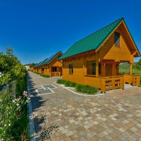 Domki, Apartamenty I Restauracja Wloczega Gąski Buitenkant foto
