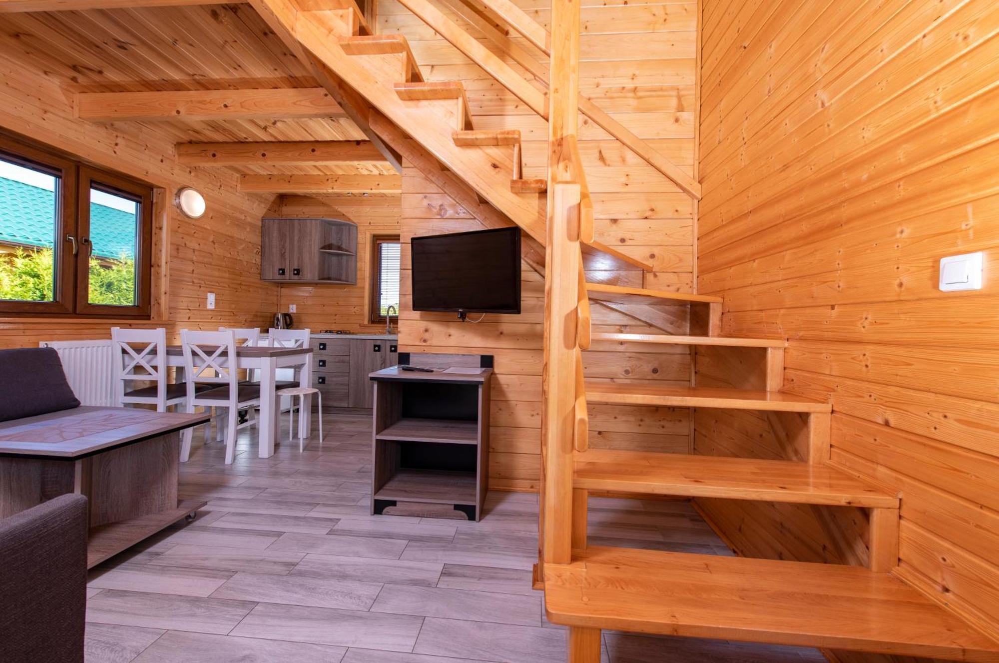 Domki, Apartamenty I Restauracja Wloczega Gąski Buitenkant foto